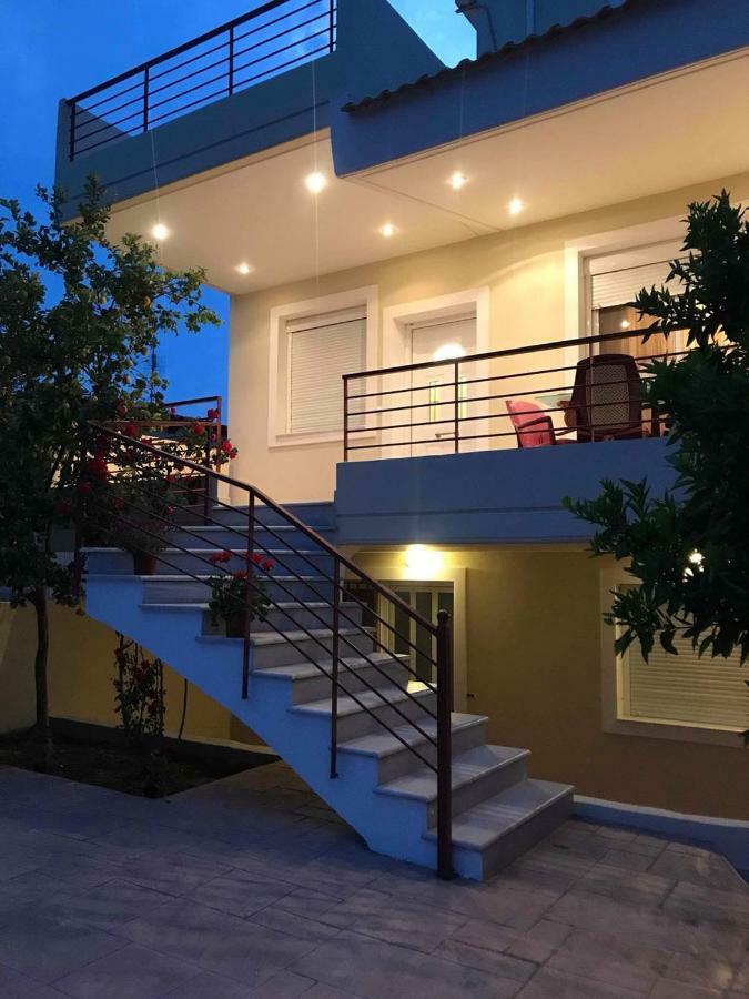 Amazing House In Kiato Near The Beach Dış mekan fotoğraf